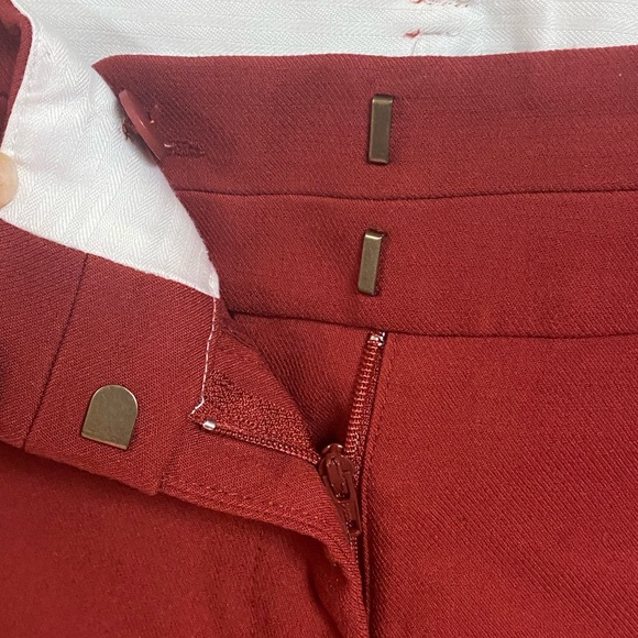 LOFT Ankle Trouser in Julie fit (Brick Red) - Picture 4 of 6